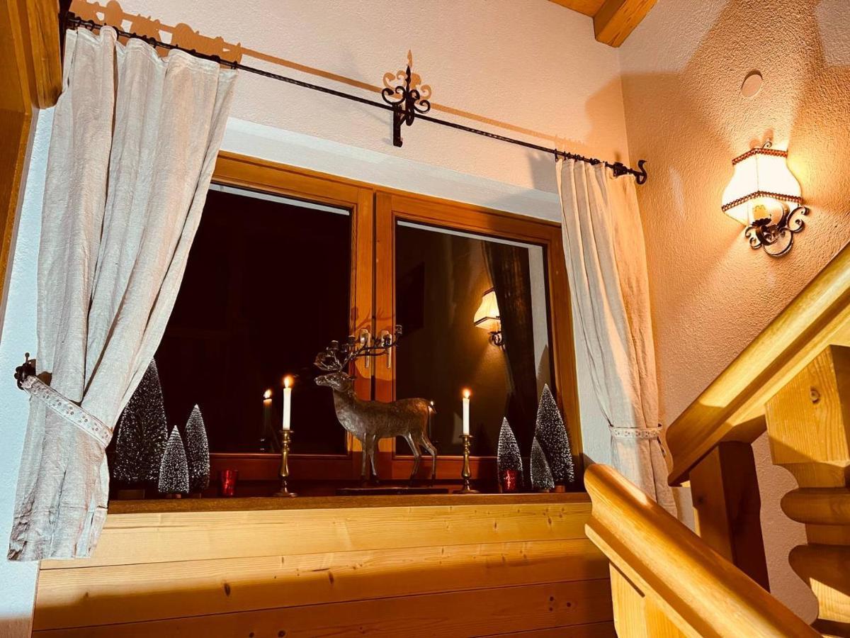 Ferienwohnung Platzhirsch Panorama View Balkon, Gartensauna, Garten, Grillplatz Stumm Dış mekan fotoğraf