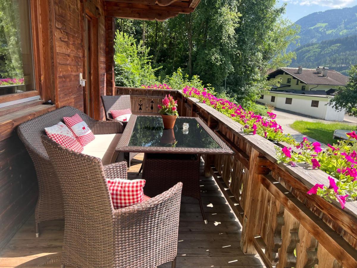 Ferienwohnung Platzhirsch Panorama View Balkon, Gartensauna, Garten, Grillplatz Stumm Dış mekan fotoğraf